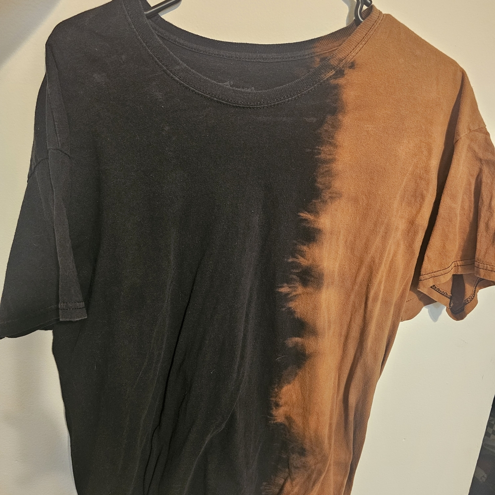 Hanes Black and Brown Short Sleeve Tee